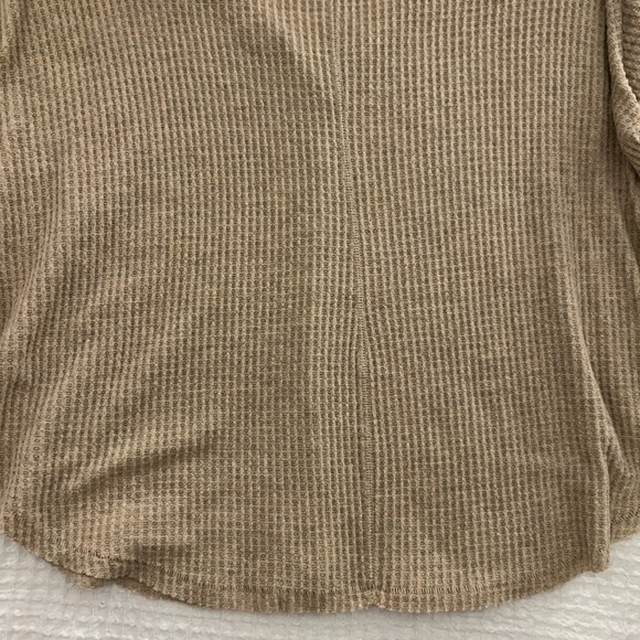 Urban Outfitters Sweater - Picture 3 of 6